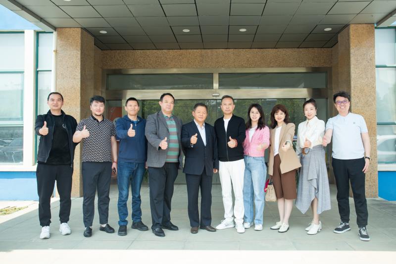 熱烈歡迎創五班北京上海山東代表團蒞臨指導